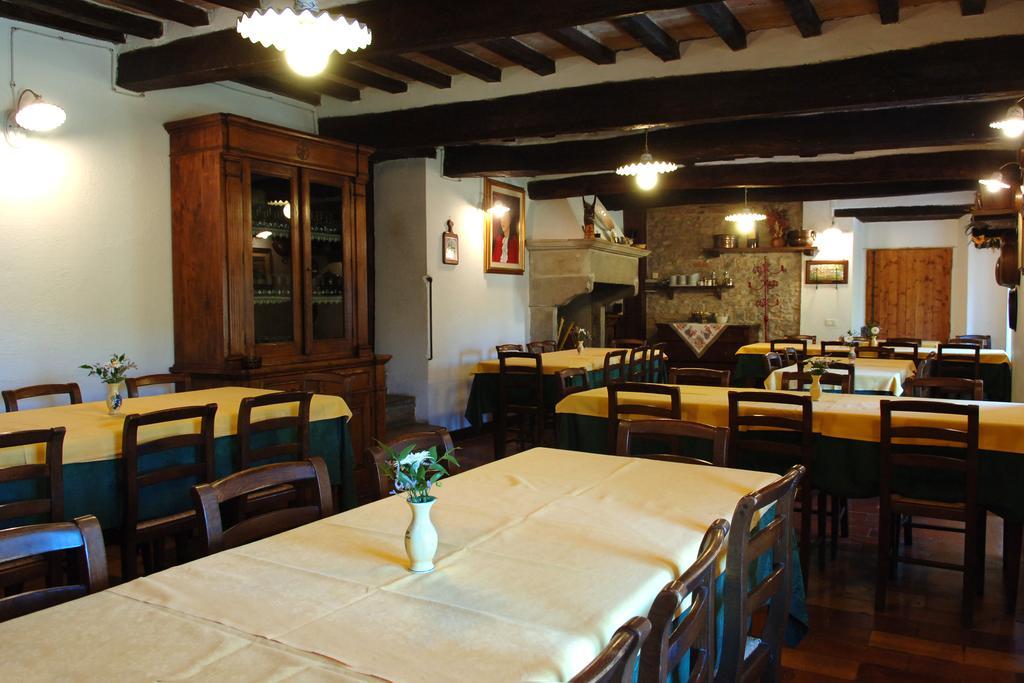 Agriturismo Ca Serrantonio Villa Urbania Exterior photo